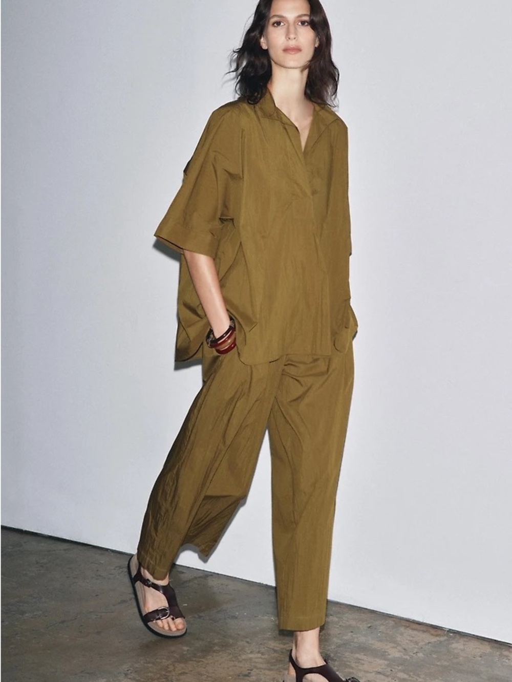 Zara Oversized Olive Green Wide-Leg Pants with Top (Set)